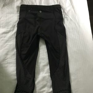 Lululemon tight stuff tight crop legging